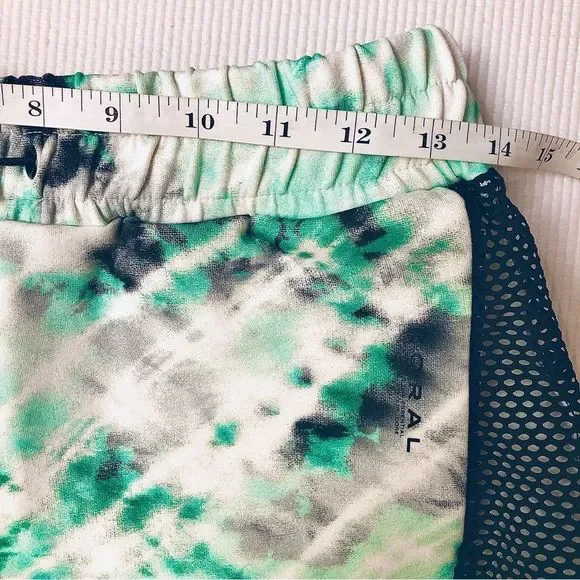 Koral Revolve Power Dive Green shorts - Picture 9 of 16